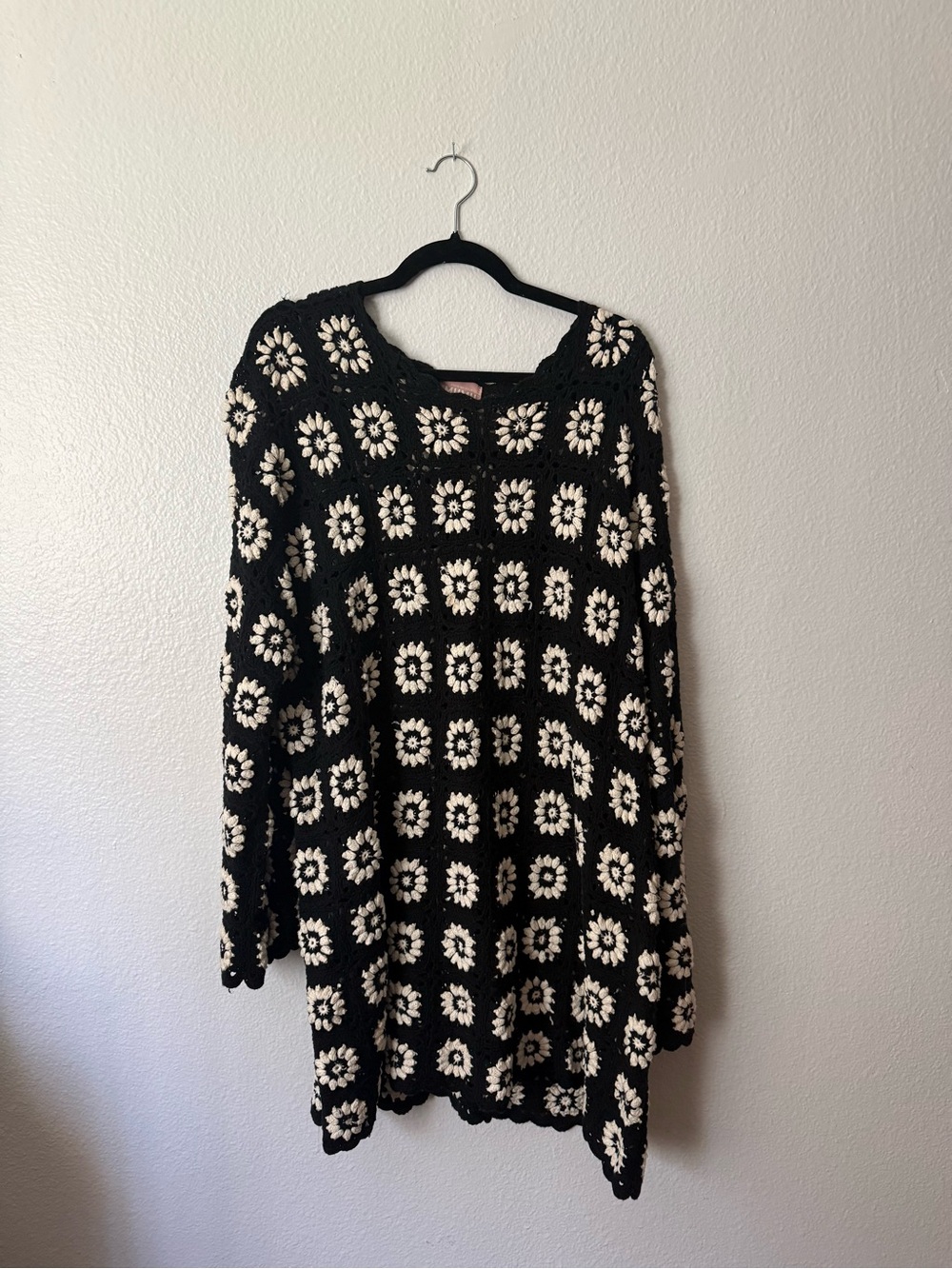 Show Me Your MuMu Black & White Crochet Paula Mini Dress - Size 1X - Picture 2 of 6